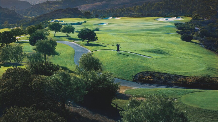 The Grand Golf Club - Bobby Jones statue 