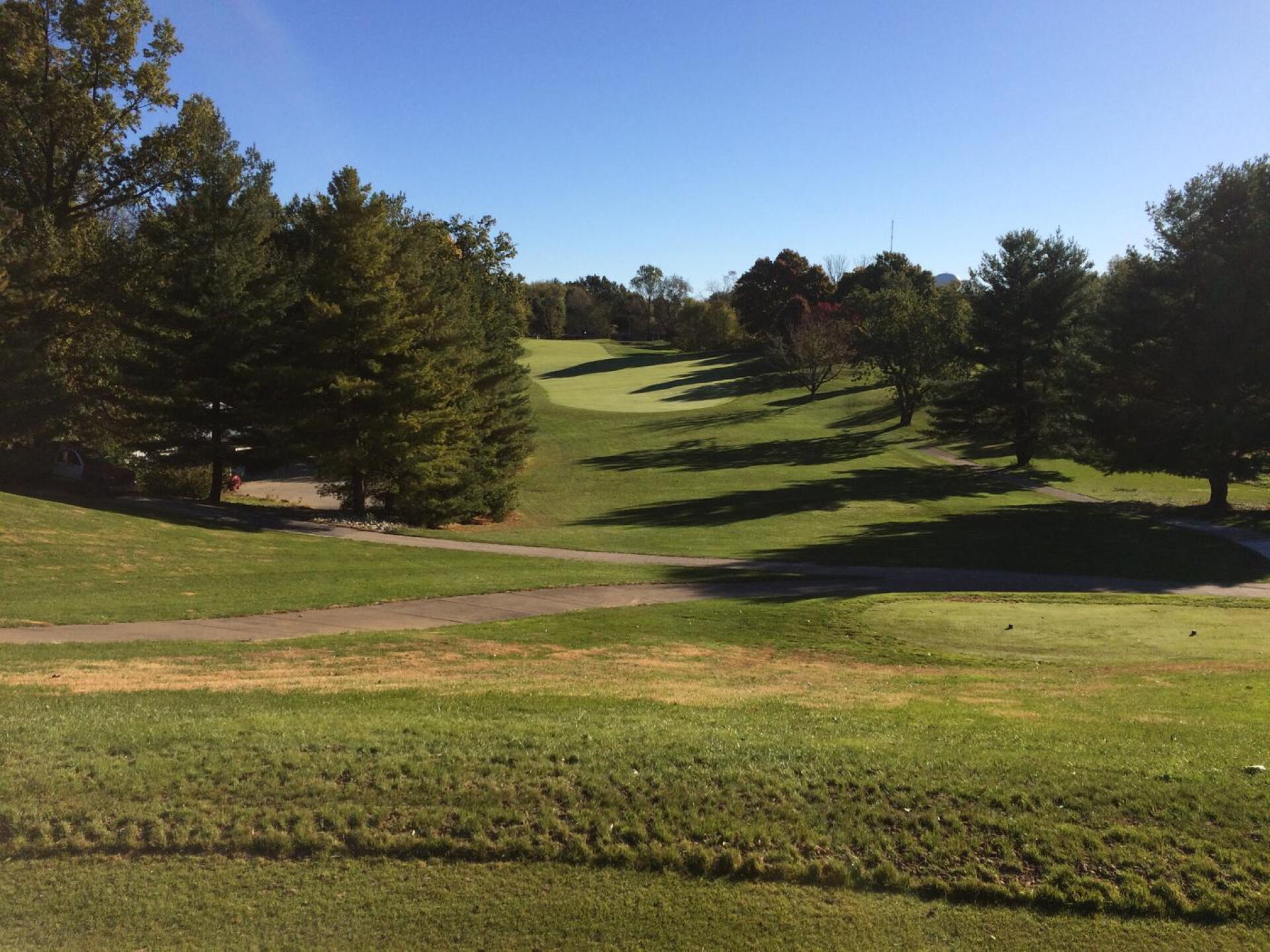 1st tee (Photo submitted by HOTSPOTTS on 10/25/2018)