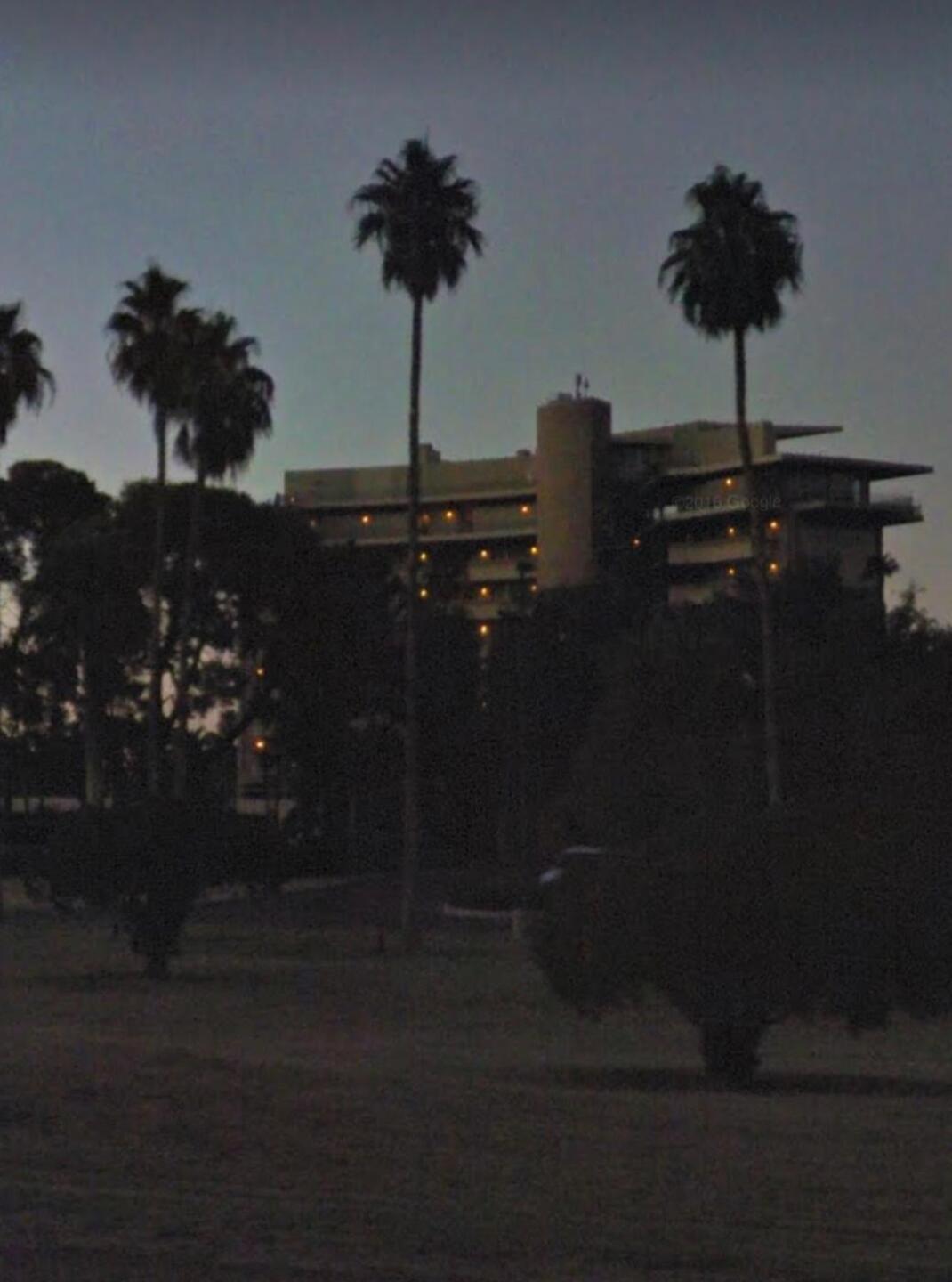 Hotel with history behind it!! (Photo submitted by Shypoke55 on 04/22/2019)