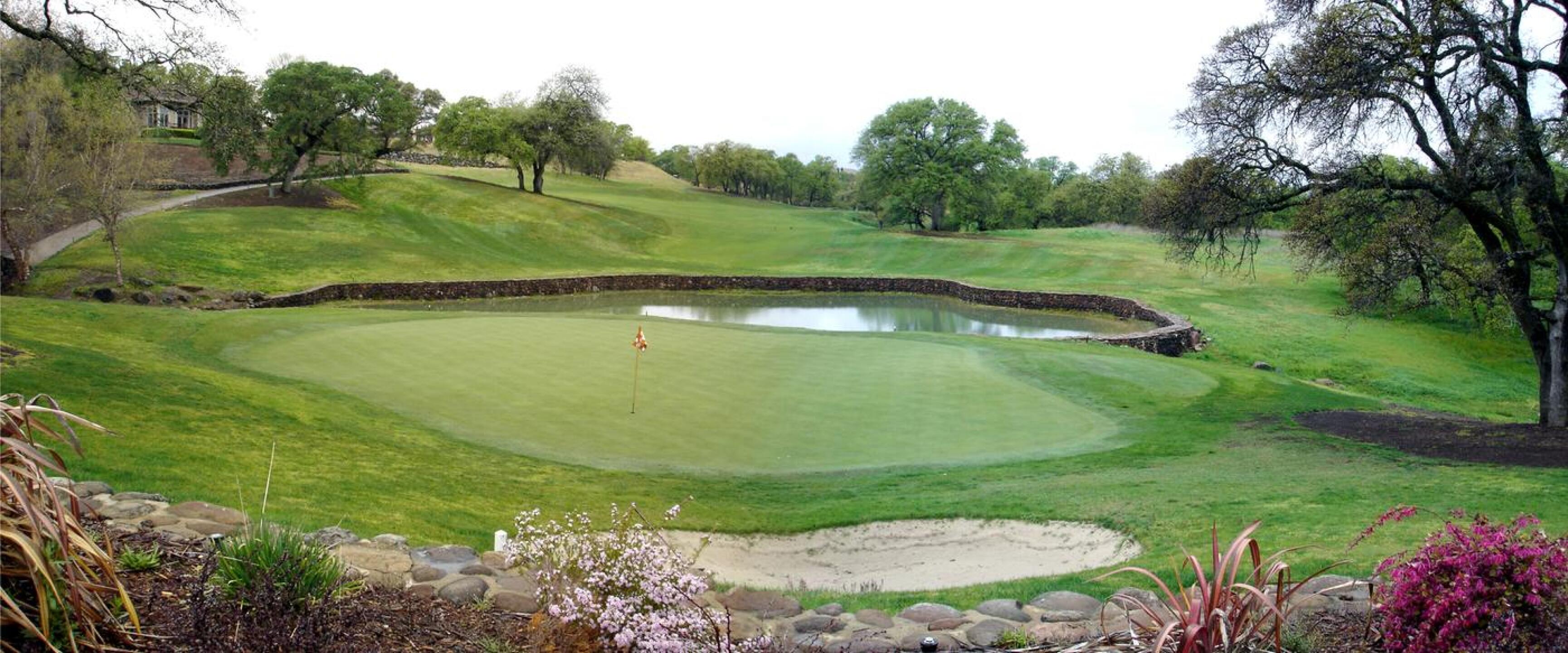 Catta Verdera
Country Club