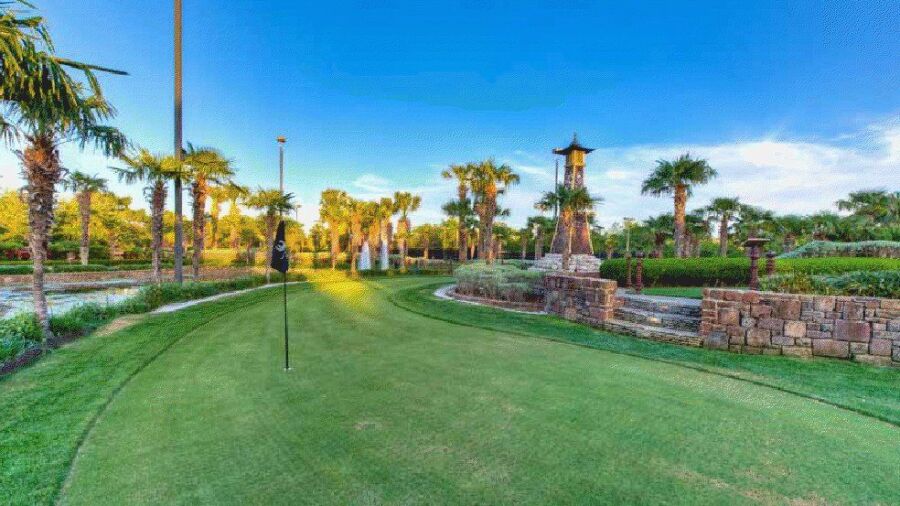 Horseshoe Bay Resort - Whitewater Putting Course