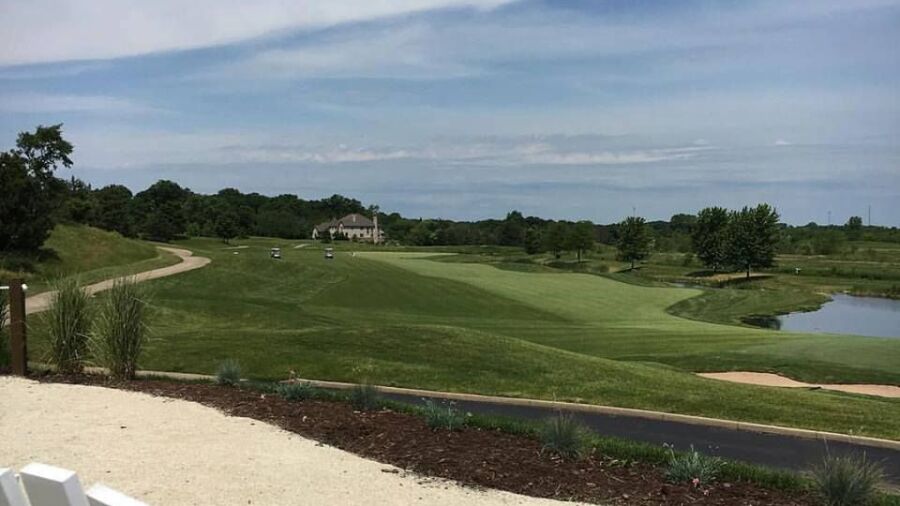 Hawthorn Woods CC: #18