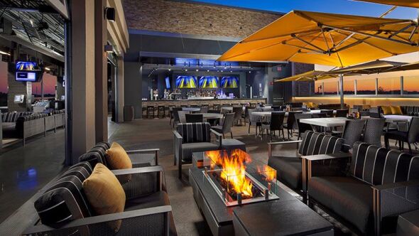 TopGolf Tampa - Rooftop Bar