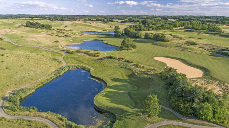 London GC - International: #12