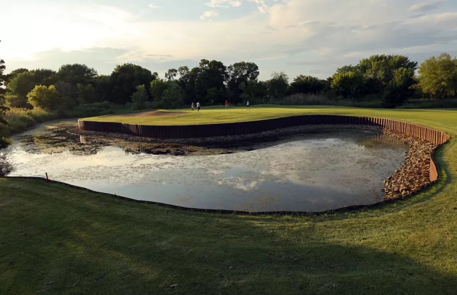 Blackberry Oaks Golf Club in Bristol, Illinois, USA GolfPass