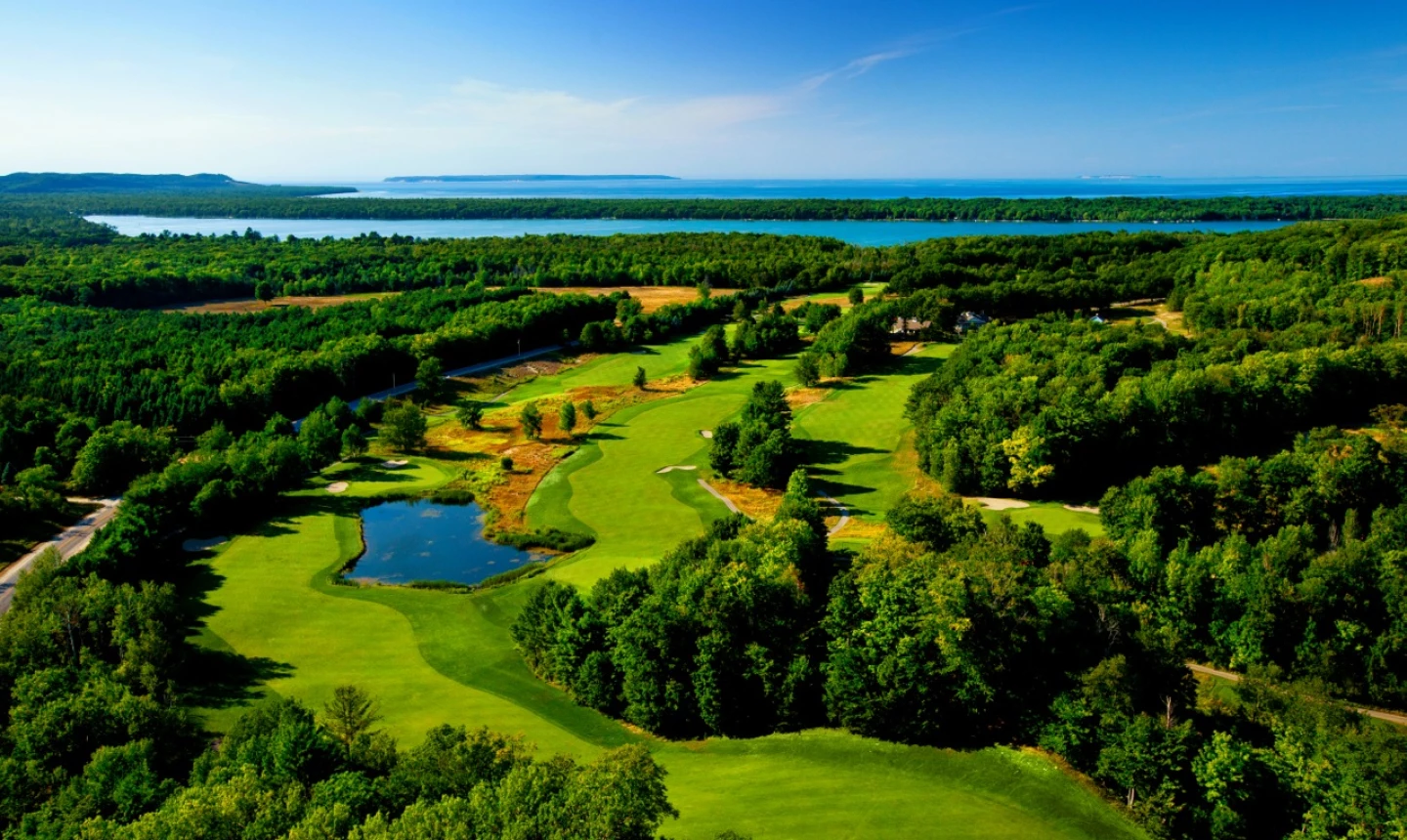 Manitou Passage golf course - No. 8