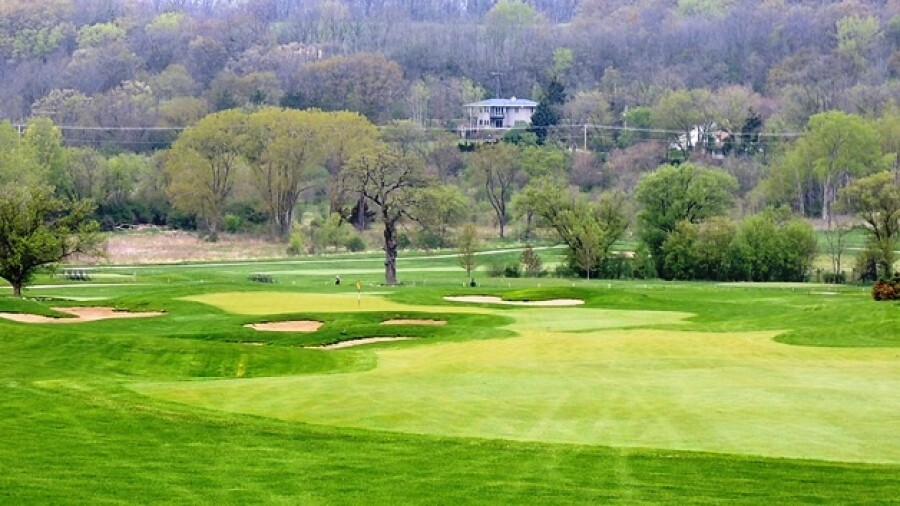 Hawk's View golf course - Como Crossings - 18th