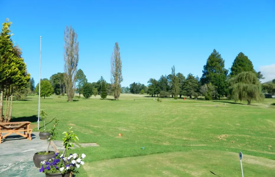 Kokstad GC: Putting green