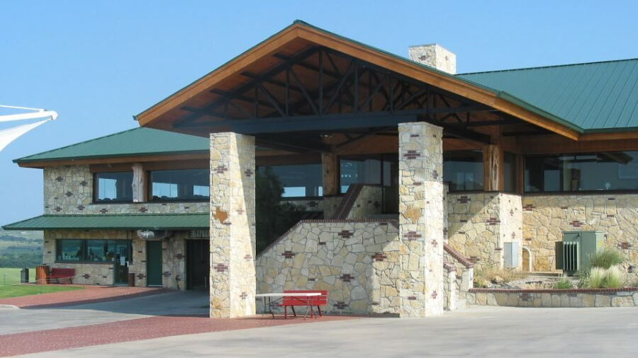 Canyon West GSC: Clubhouse