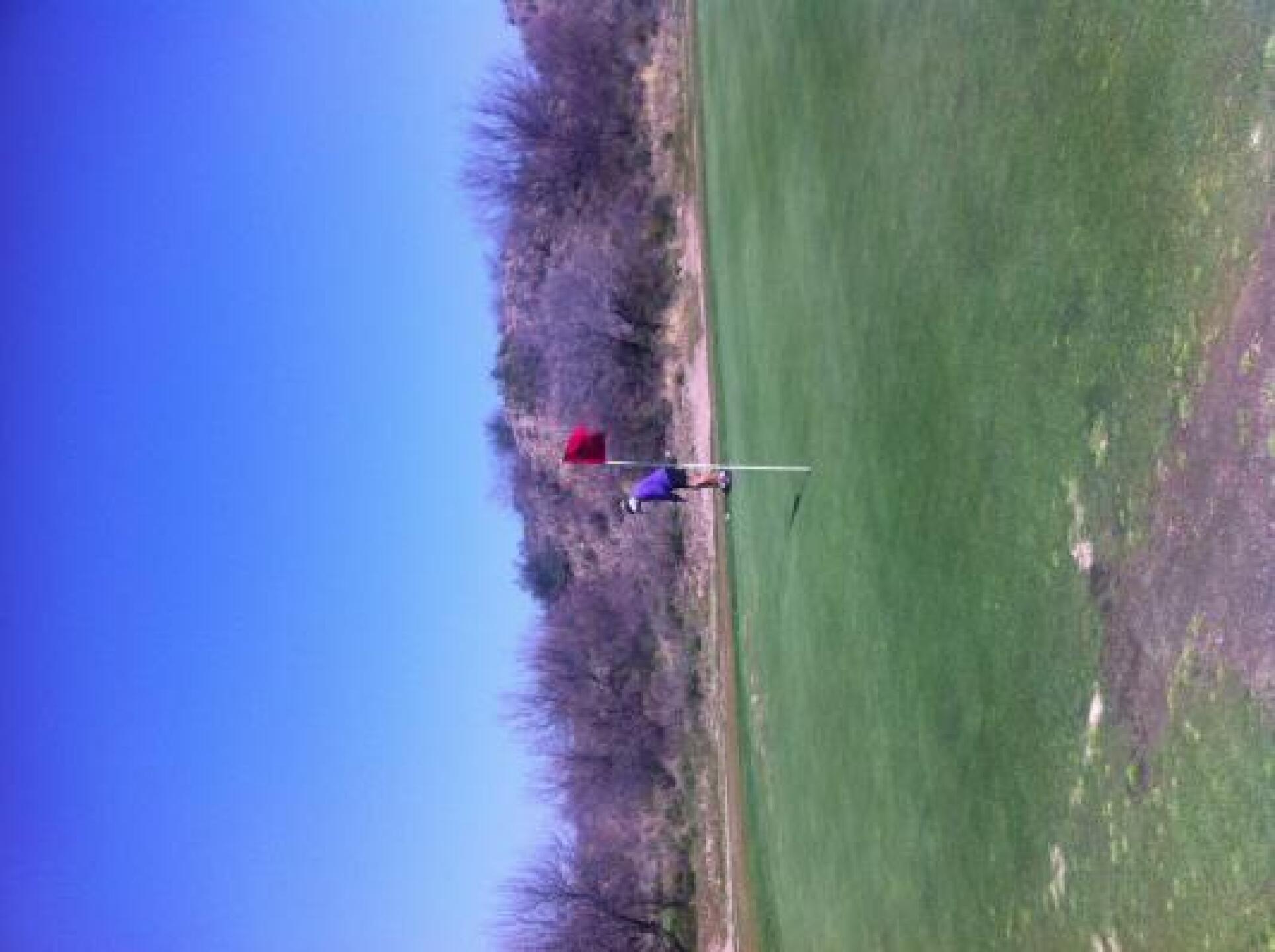 (Photo submitted by Acebuffe on 03/24/2013)