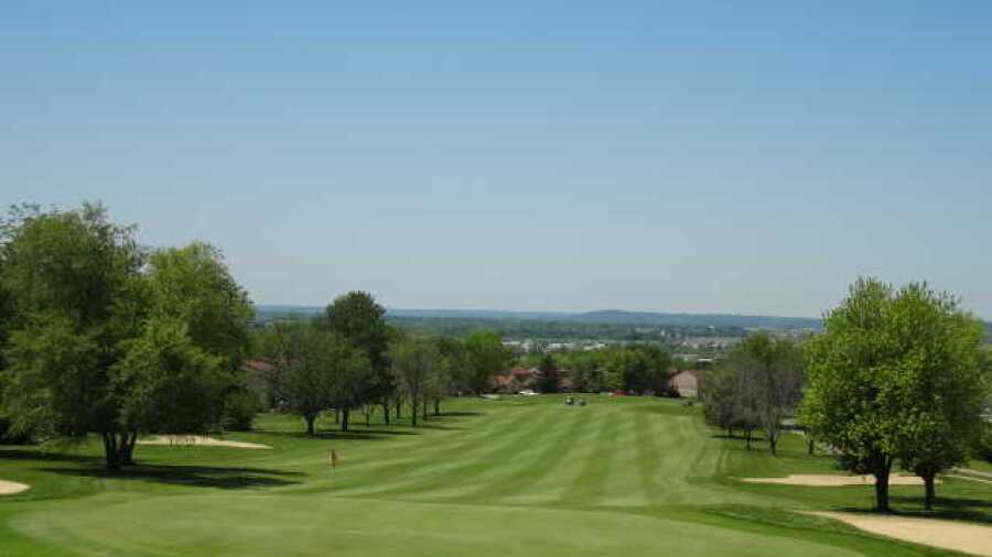 Beckett Ridge GC: #17