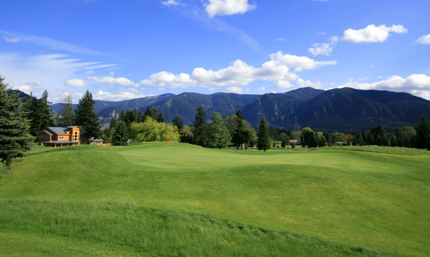 Elk Ridge Golf Course - hole 11