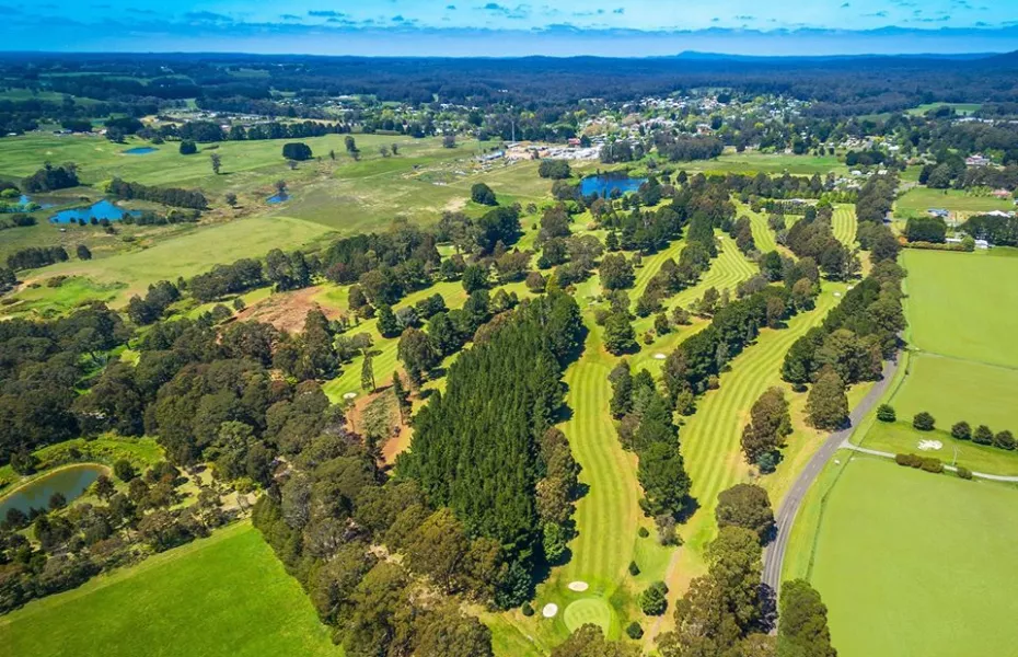 Trentham GC: Aerial