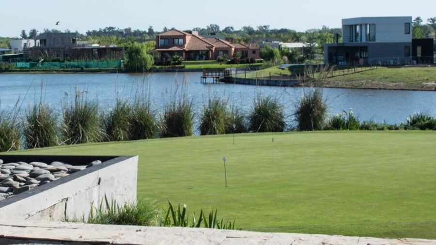 El Canton Golf: Practice area