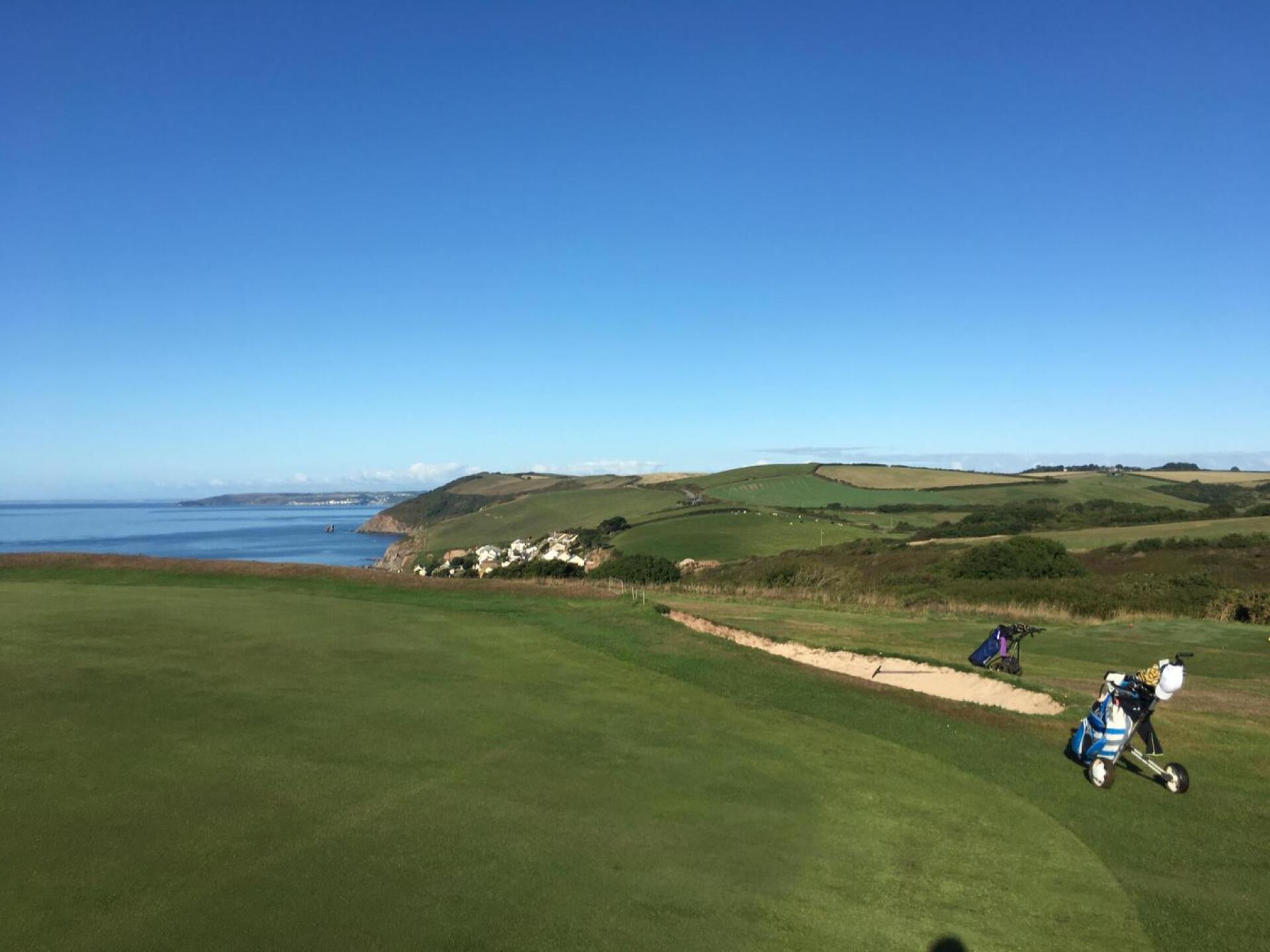 Sea views around the course (Photo submitted by chriscarter599 on 09/13/2018)