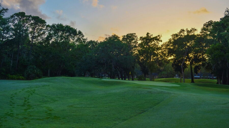 Tres Volcanes GCC
