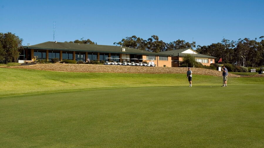 Charlestown GC