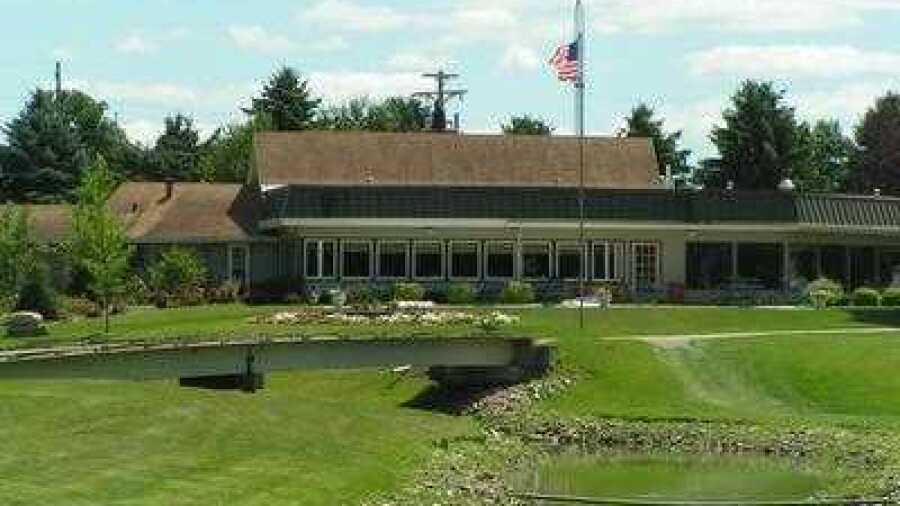 Rock River CC: Clubhouse