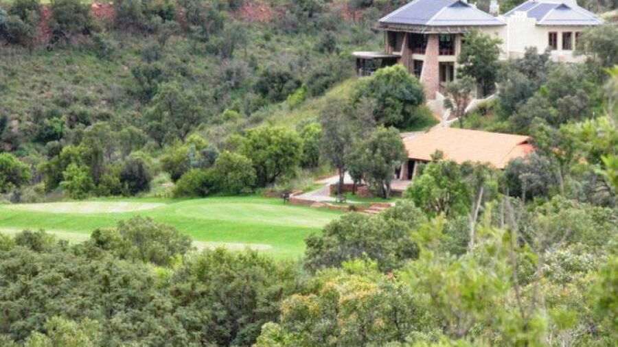 Elements Private GR: Clubhouse