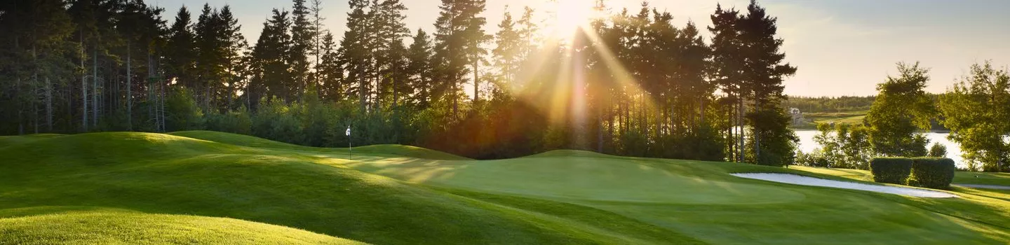 Mill River GC: 3rd green