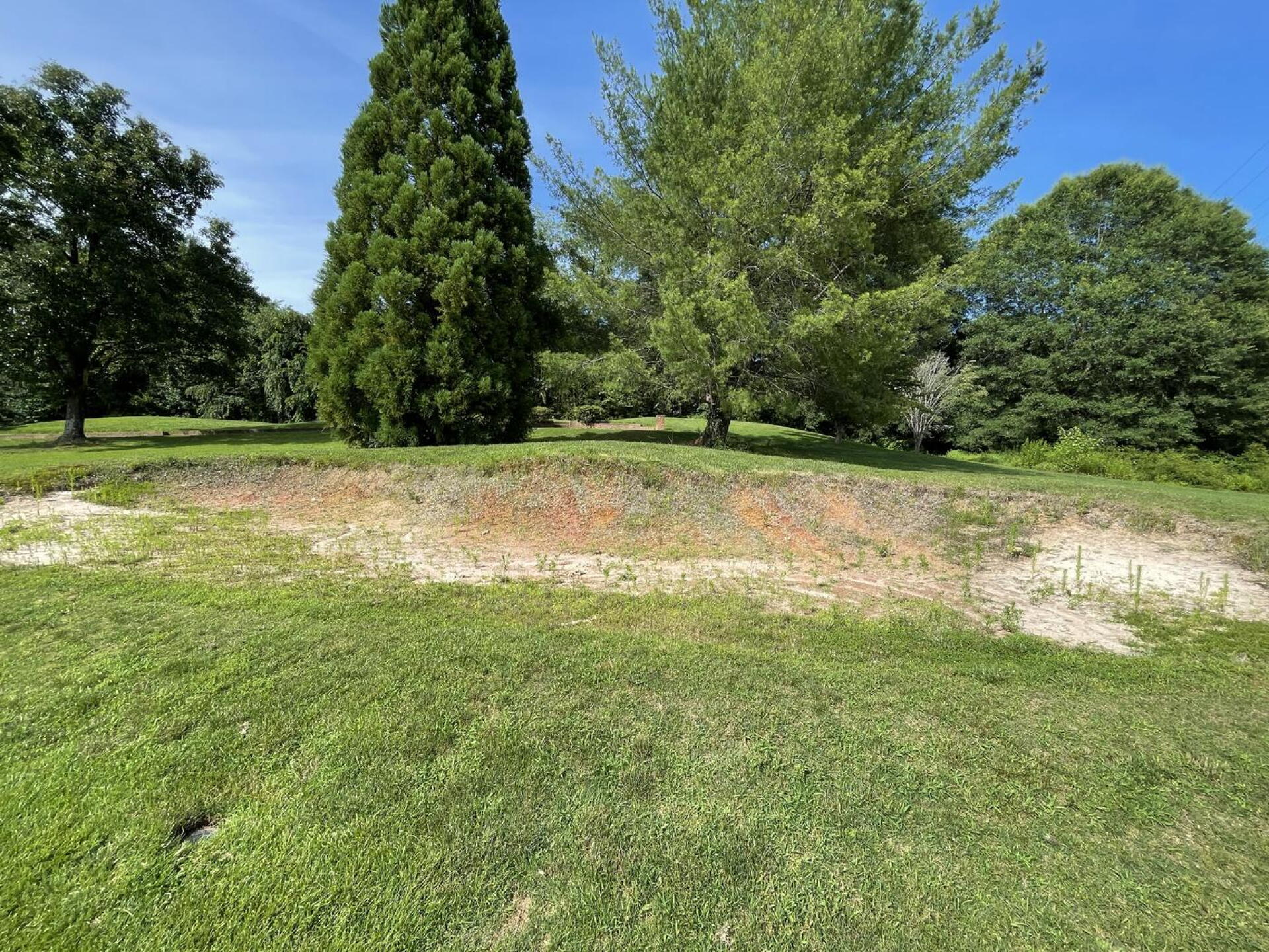 Greenside "bunker" (Photo submitted by nightranchers on 07/10/2023)