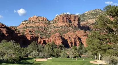 Oakcreek Country Club - rocks