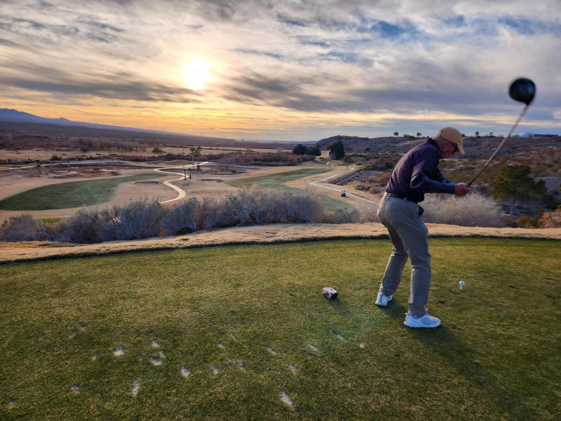 Elevated 17th tee into a setting sun capped off a great day at Palms. (Photo submitted by mknakata on 01/03/2024)