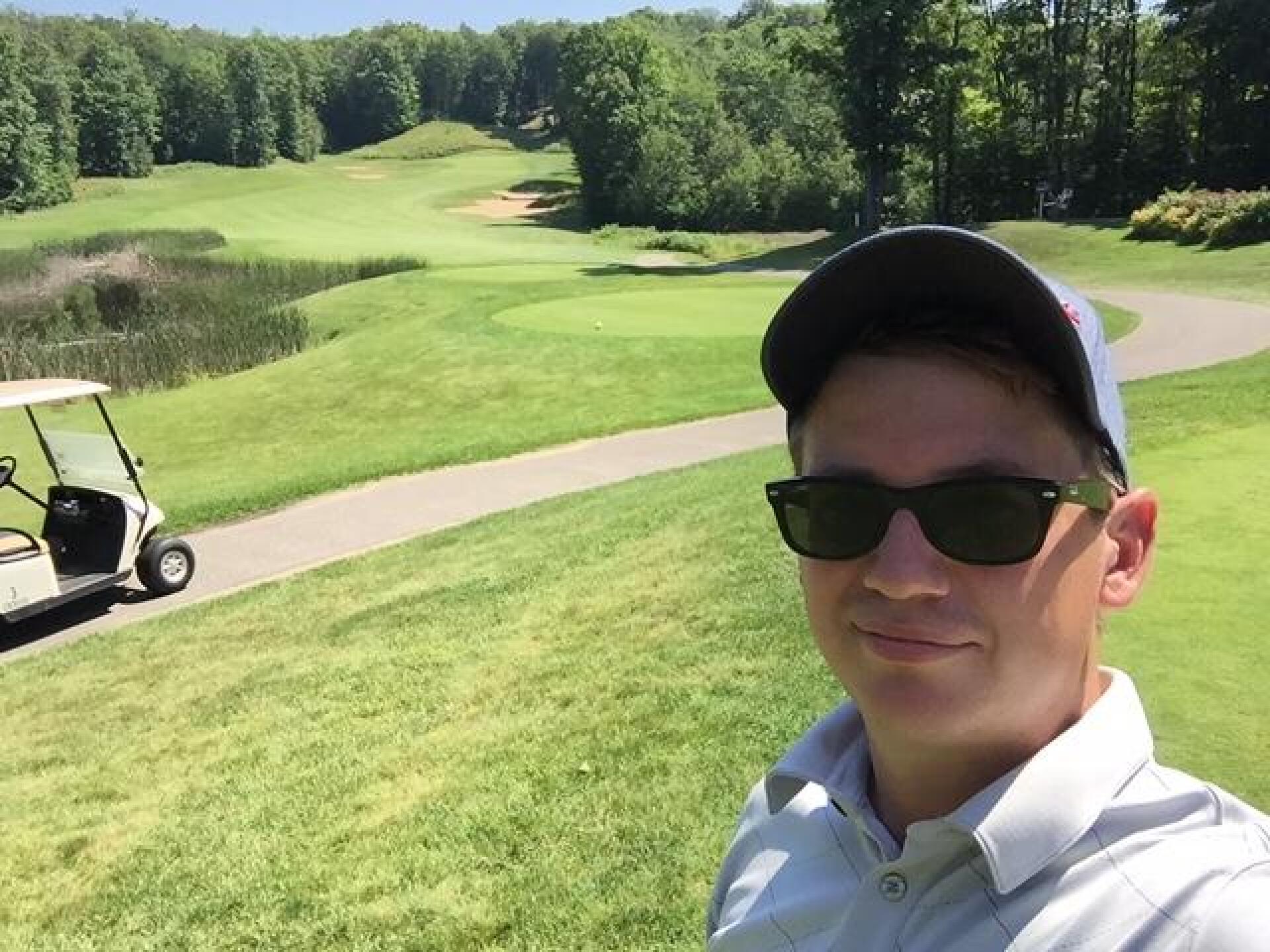 The beautiful uphill hole #8. (Photo submitted by Johnnycher on 02/17/2017)