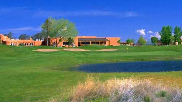 Santa Ana GC: Clubhouse