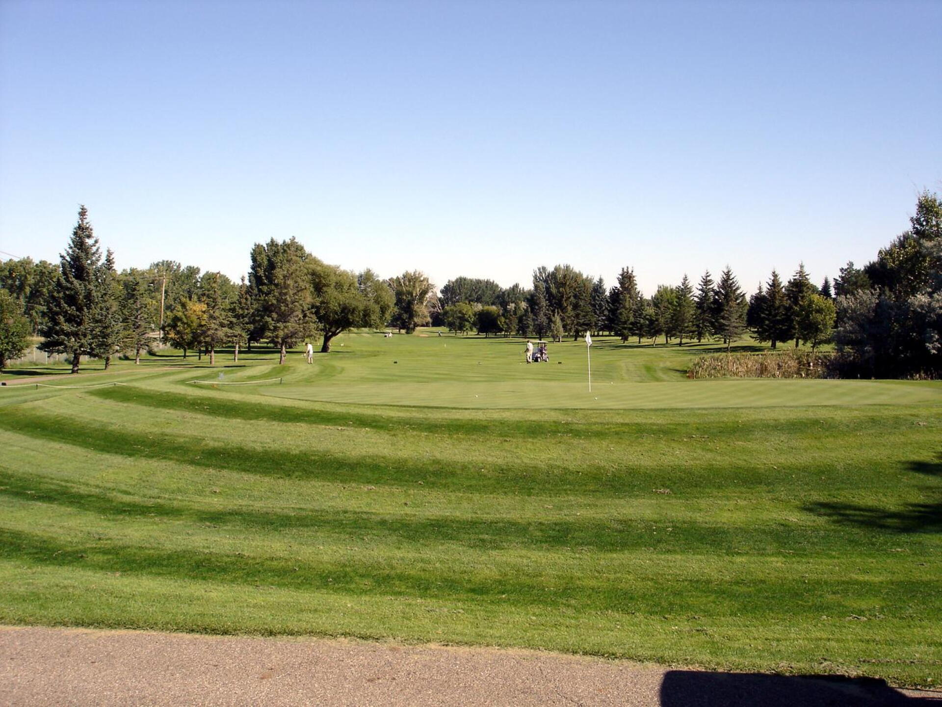 Connaught GC, Hole 14, Par 4, 374 yds (Photo submitted by DYakimec on 04/02/2017)