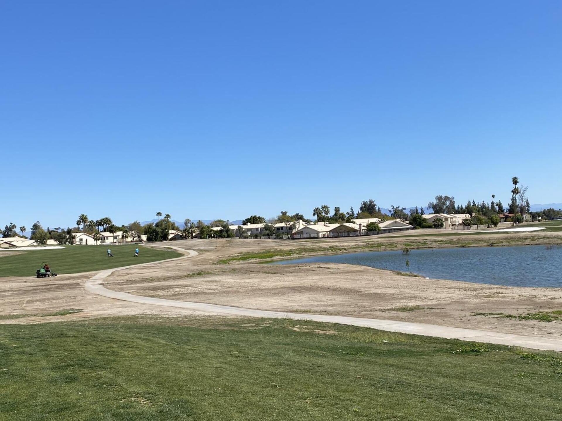 First hole Par 4 (Photo submitted by luna2001 on 03/12/2022)