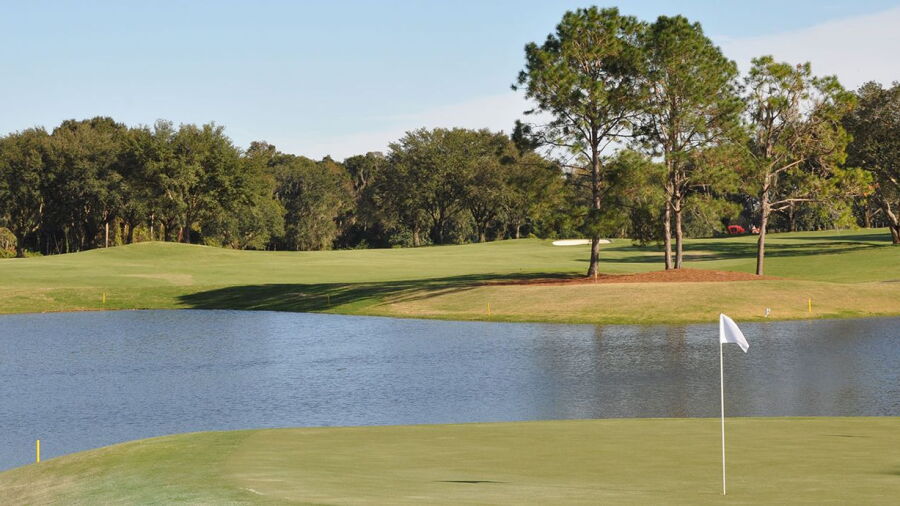 Bishops Gate Golf & Lakeside Community