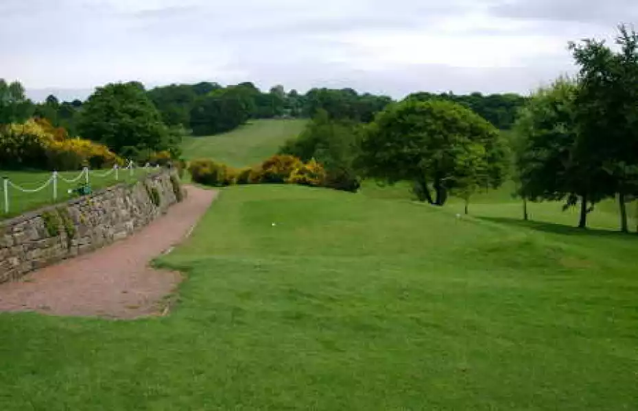 Rawdon GLTC: #10 tee