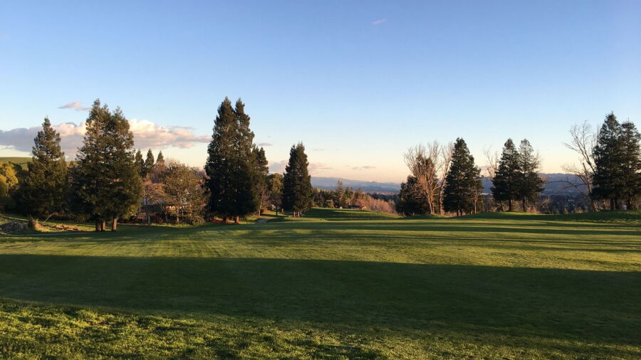 Canyon Lakes GC & Brewery