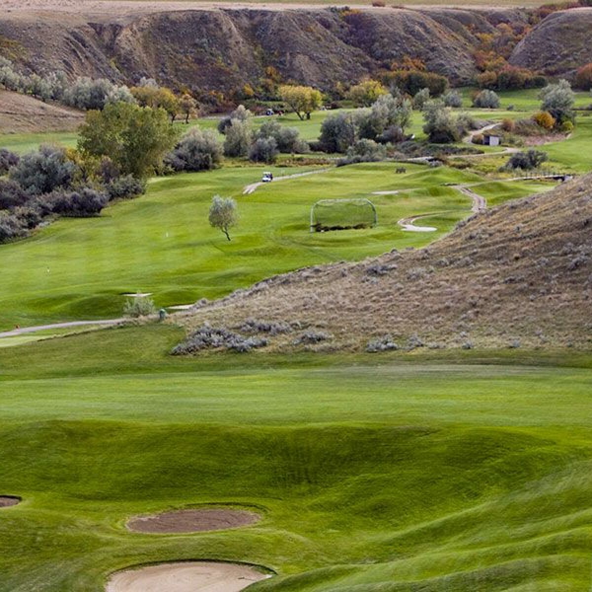 Cottonwood Coulee Golf Course in Medicine Hat, Alberta, Canada Golf