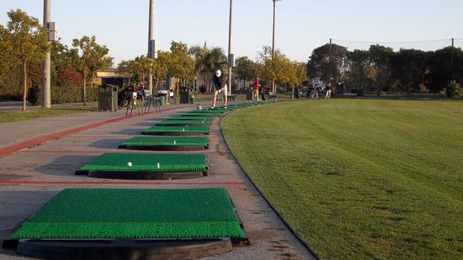 Skylinks at Long Beach GC: Driving range