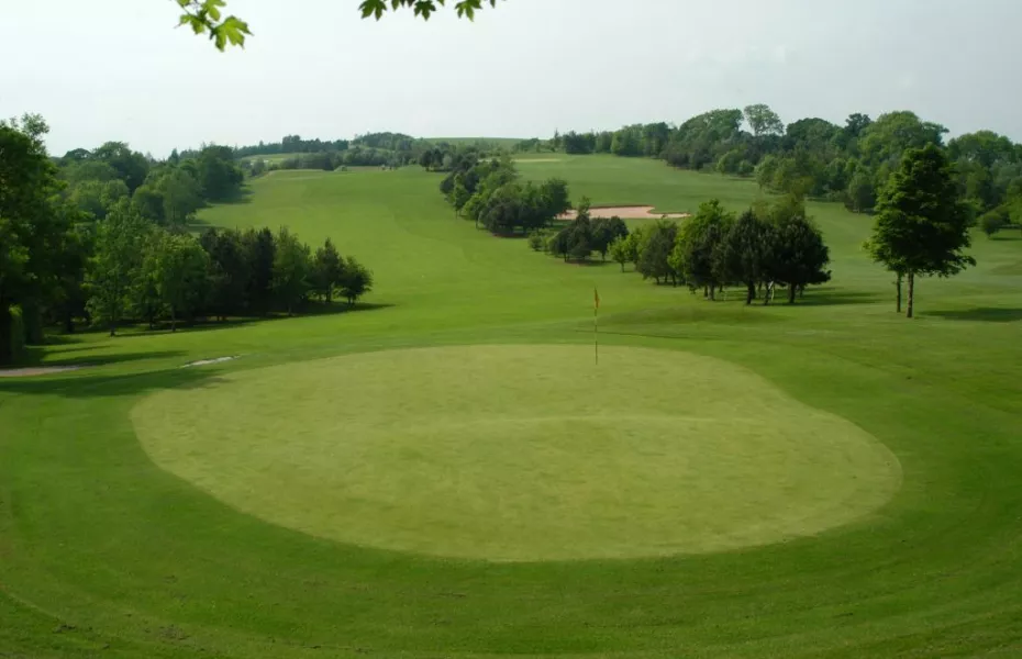 12th tee at Dainton Park GC 