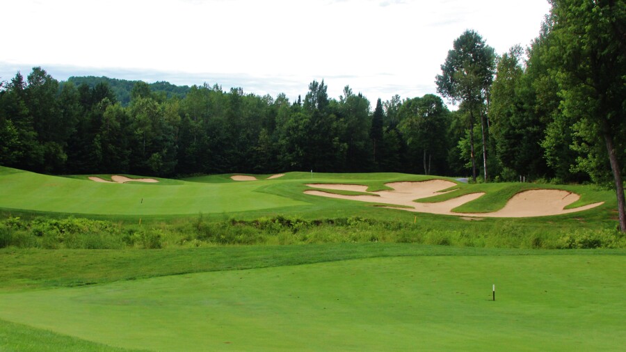Le Maitre golf course - hole 16