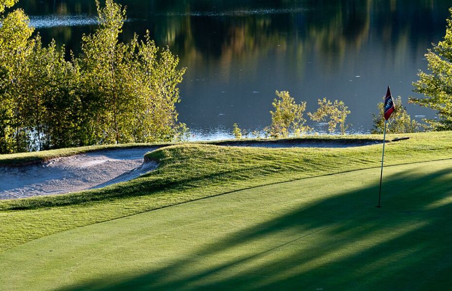 Lake/Mountain at Stratton Mountain Country Club in Stratton Mountain ...