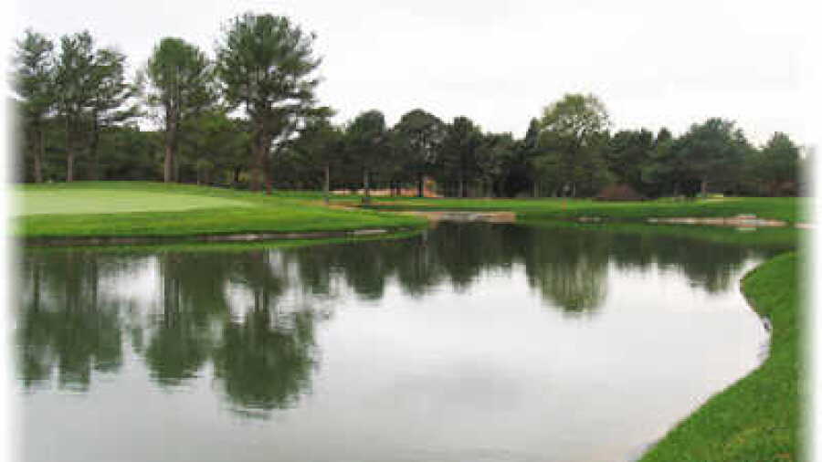 Middle Island CC