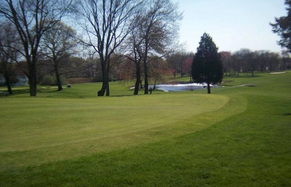 Harbor Lights Golf & Country Club in Warwick, Rhode Island, USA GolfPass