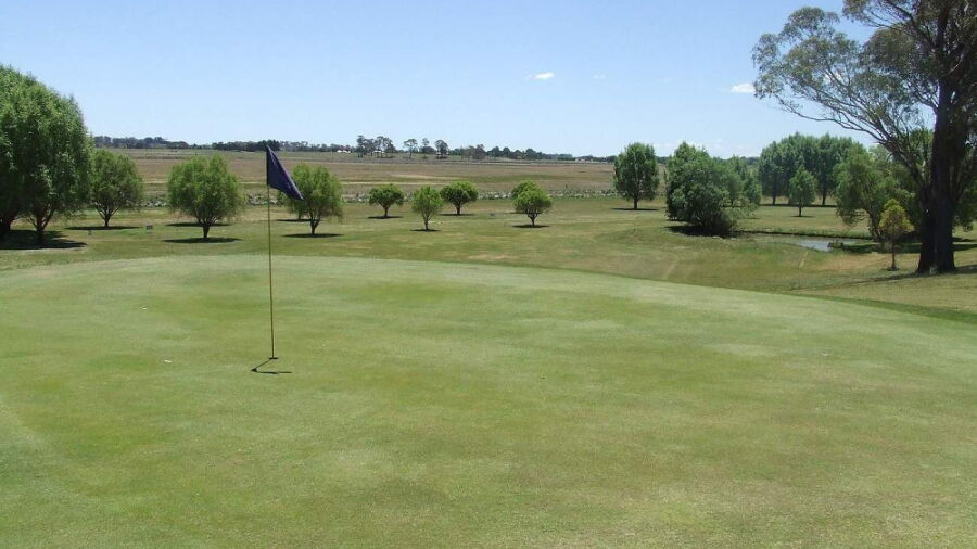 Guyra GC