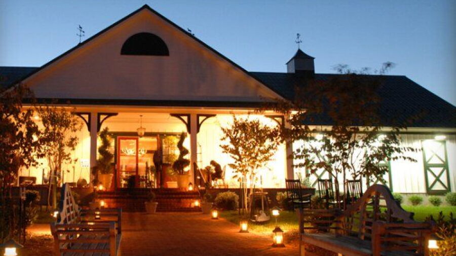 Old Trail GC: Clubhouse