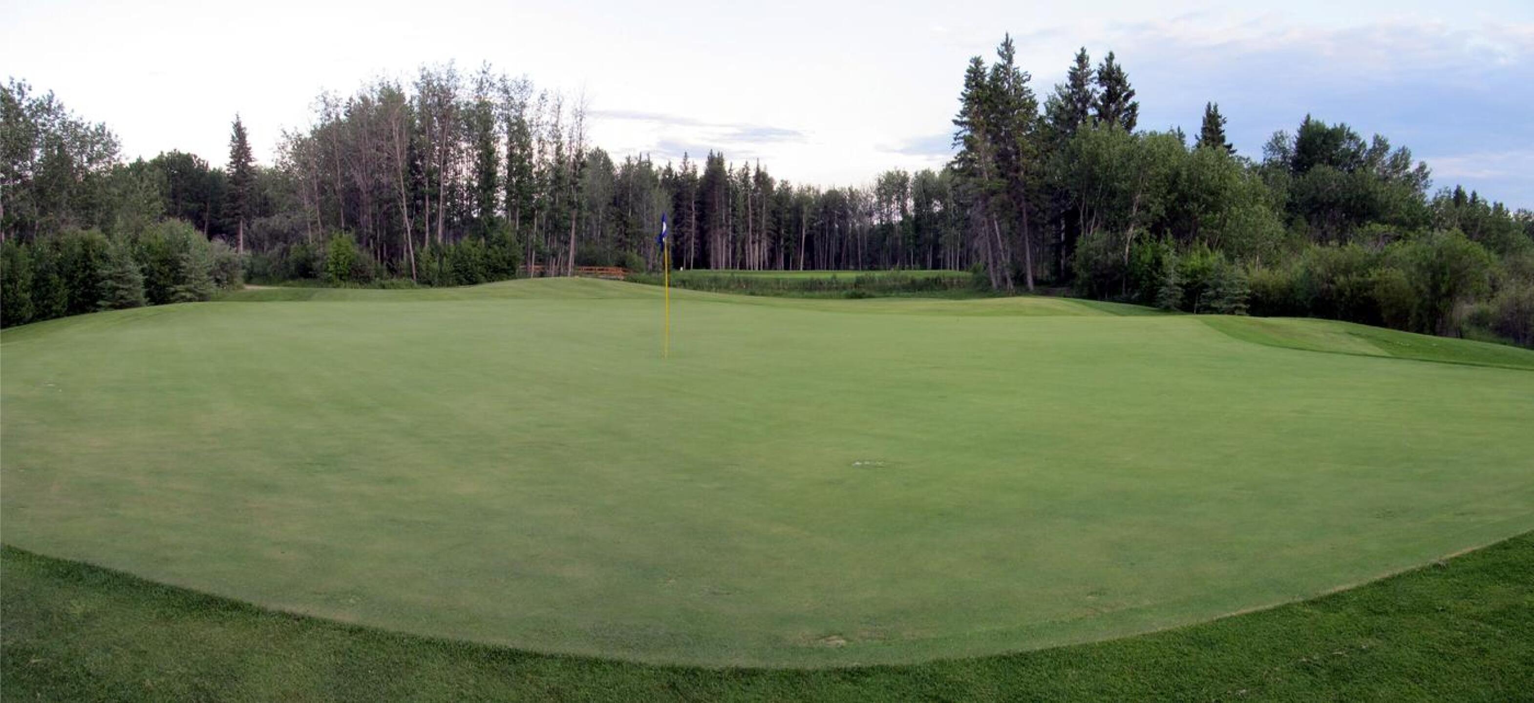 Candle Lake Golf Resort, Hole 17, Par 3, 174 yds (Photo submitted by DYakimec on 03/25/2016)