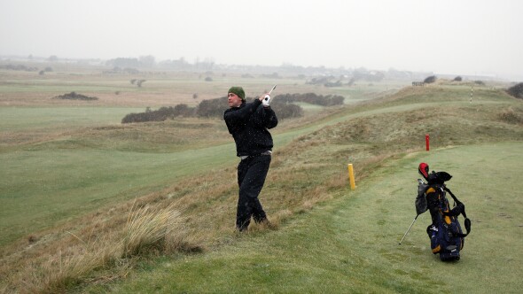 Cool weather links golf