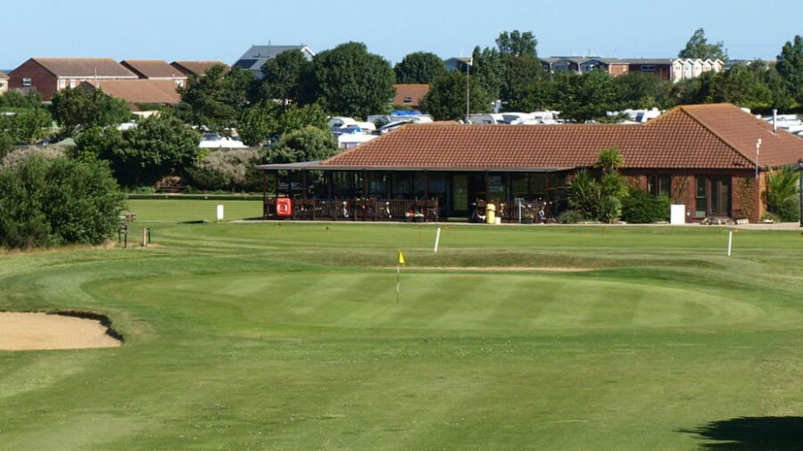 Searles Resort: Clubhouse: #9