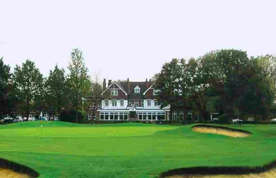Romford GC: #11
