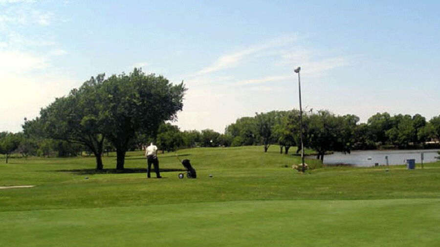 Willow Creek Golf Center