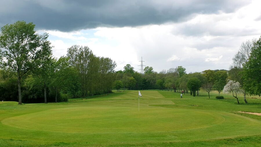 Harefield Place GC - Uxbridge GC