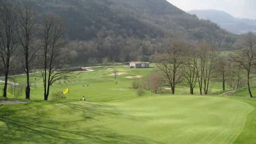 Las Caldas GC: #3